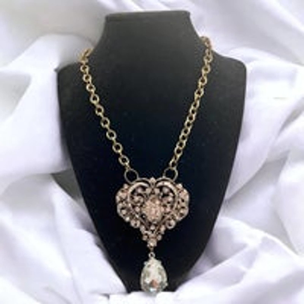 Brass Chainlink Heart Shaped Large Pendant Necklace